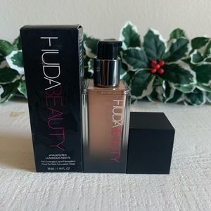 HUDA BEAUTY #FauxFilter Luminous Matte Foundation